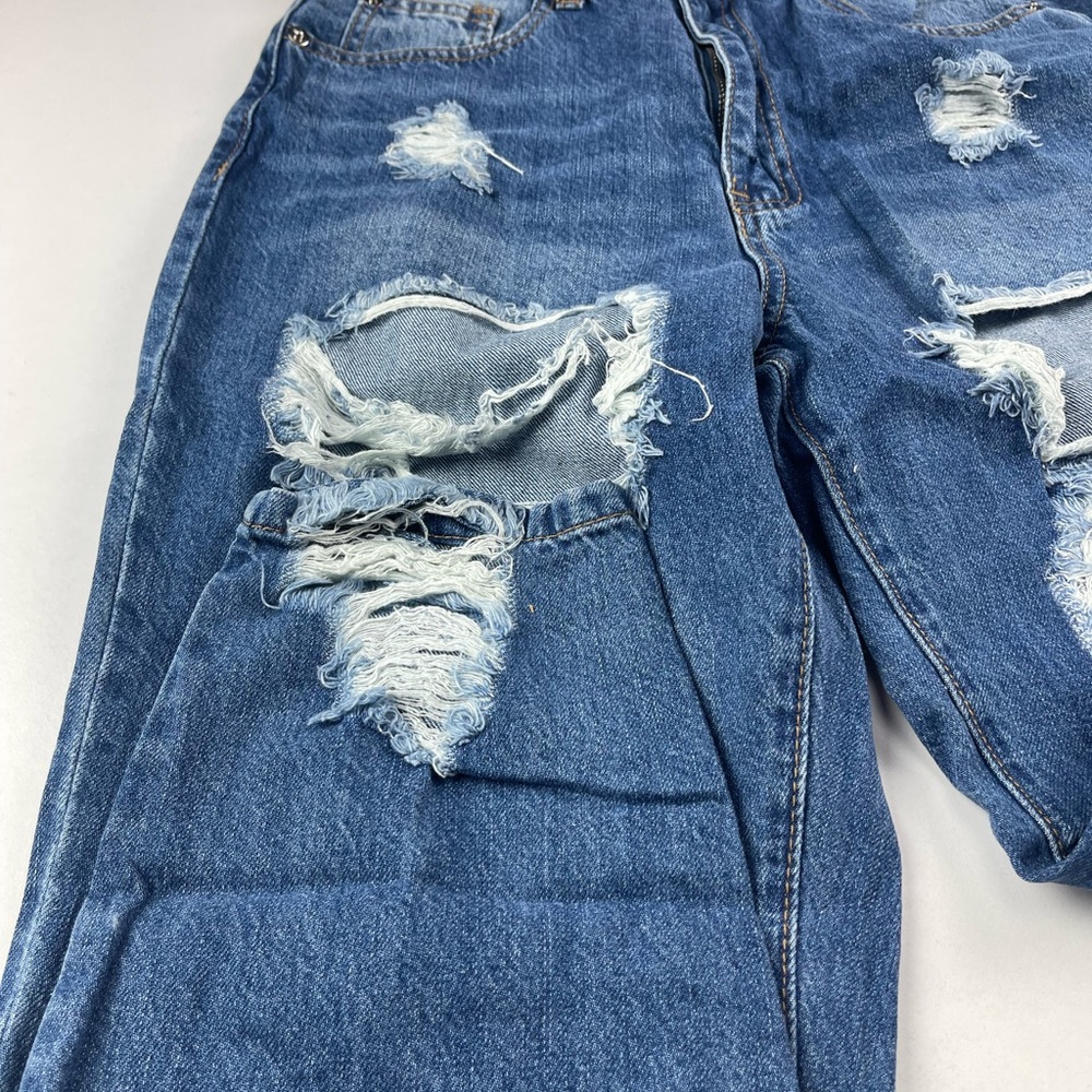 Missguided Petite Riot High Rise Ripped Jean - Picture 4 of 8